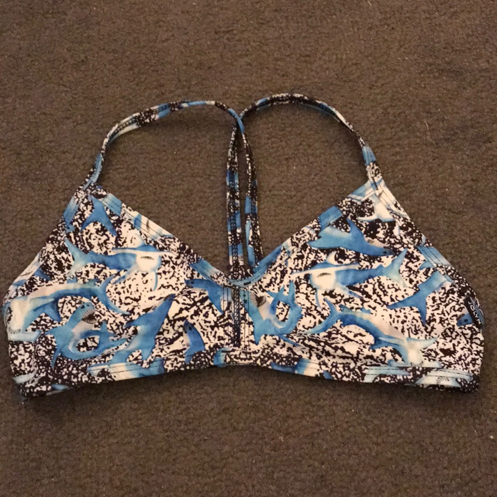 Jolyn fixed-back Bennett top